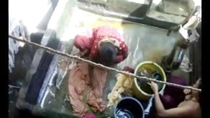 சிவப்பு ரியல் அமெச்சூர் ஆபாச குழாய் நிறத்தில் குத அழகு