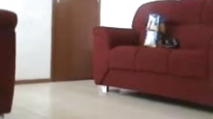 செயலாளர் வார்ப்பு தனியா குளிப்பது படங்கள்