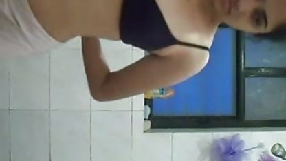 ஜூசி பெண்! வீட்டில் செக்ஸ்