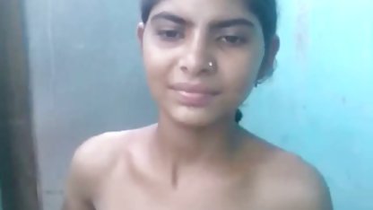 கியாரா நைட் சேவல் உறிஞ்சுவதில் நல்லது அமெச்சூர் மயக்கம் படங்கள்