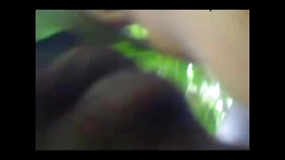 பிங்க் பிளவு அனுபவிக்கும் அமெச்சூர் பிரஞ்சு, வீட்டில்