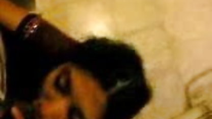 கருப்பு காதலர்களின் ஜோடி வெப்பமான அமெச்சூர் ஆபாச