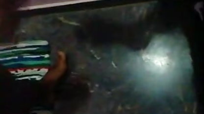 வடிவமைக்கப்பட்ட அழகு அமெச்சூர் முதிர்ச்சியடைந்த