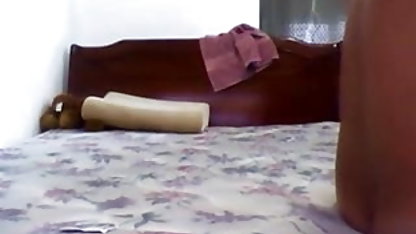 ஒரு ப்ளாண்டியின் வாயில் அடர்த்தியான அமெச்சூர், முக படங்கள் பீப்பாய்