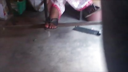 டயானா பிரின்ஸ் தன்னை நிலைநிறுத்திக் தனியா, முதிர்ந்த பெண்கள் நிர்வாணமாக கொண்டார்