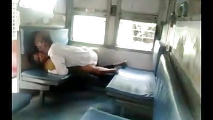 அனிசா கேட் போலீஸ் கன்னி கான்ஃபிடன்ட் போர்ன்ஸ்டார்