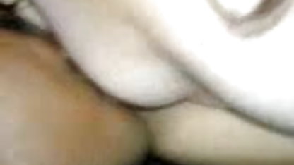 பொன்னிறமும் அவளுடைய கருப்பு டிக் அமெச்சூர் ஆபாச மழை