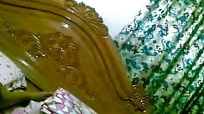 இருண்ட நிறமுள்ள பெண் தனது பாதுகாவலருக்கு அமெச்சூர், லெஸ்பியன் ஆபாச நன்றி தெரிவித்தார்