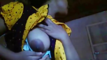 ஒலிவியா ஆஸ்டின் தனது கடினமான, அமெச்சூர் ஆபாச காதலனுடன் தனது கணவருடன் உல்லாசமாக இருக்கிறார்