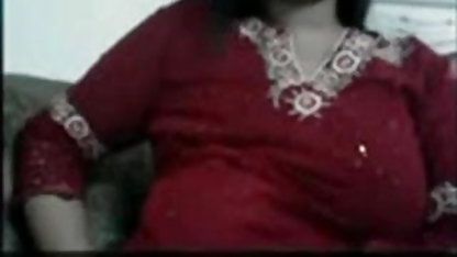 ஒரு அழகான பையனுடன் பொழுதுபோக்கு செக் கன்னி அனிதா