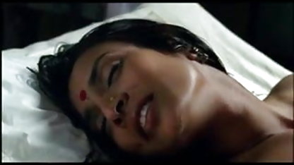 இளைய சகோதரி மோசடி வீட்டில் ஆபாச உடலுறவுக்கு பலியானார்