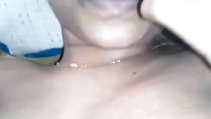 காதலுக்கு தனியா பெண் சிறந்த இடம்!