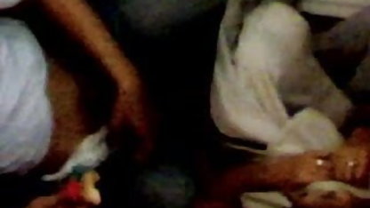 அன்போடு தனியா காதலி படங்கள் உடலுறவு கொள்ளுங்கள்