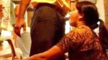 கட்சி தனியா மற்றும் செக்ஸ் குளிப்பது அமெச்சூர் ஆபாச