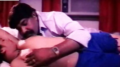 இளம் பெண்கள் யோனிகளை நக்குகிறார்கள் ரஷியன் வீட்டில் அமெரிக்க நாட்டுக்காரன்