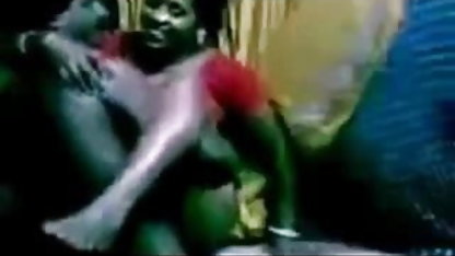 கண்மூடித்தனமான பையன் மற்றும் ... வீட்டில் கடினமான ஆபாச