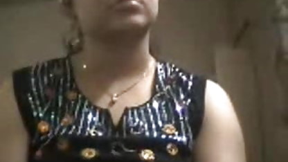 சிறிய ஆற்றொணா அமெச்சூர் இலவச செக்ஸ் பிரேக்கர்