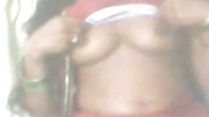 சீருடையில் நிதானமான காட்டு வீட்டில் ஆபாச பையன்