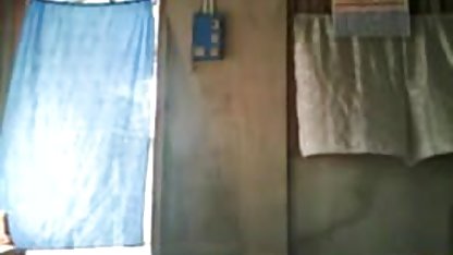 ஏஞ்சல் டார்க்கிலிருந்து சிக் திருடன் விடுமுறை ஸ்ட்ரிப்டீஸ்