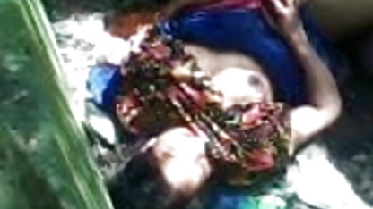 டாட்டூவில் உள்ள குத மனைவி பிபிசி பெண் எல்லா போஸ்களிலும் நாயைக் கொடுக்கிறாள்