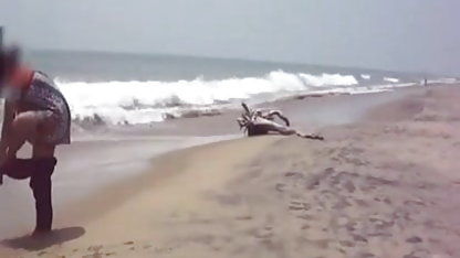 இரண்டு பெண்கள் தங்களை சலிப்படைய விடவில்லை ஆற்றொணா அமெச்சூர் காதலர்