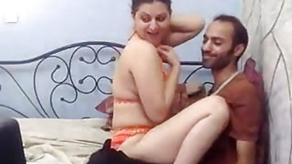 வேடிக்கையான தனியா பெண் கட்டுப்பாட்டில் செக்ஸ் முதல் முறையாக செக்ஸ் பொன்னிற