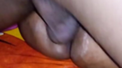 மில்பிற்கு தனியா மனைவி முதல் பிபிசி விந்து தேவை