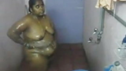 சிட்னி கோல் ஒரு பிக்கப் டிரக்கை எடுத்தார் வீட்டில், முதிர்ந்த,